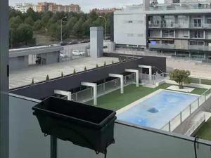 Espectacular apartamento con piscina y garaje