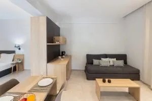 Petani beach suites - Agía Thékli