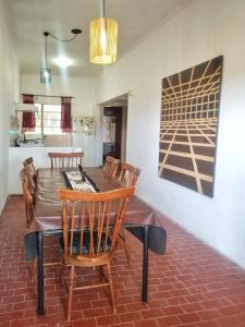 Casa con pileta EXCLUSIVA - El PATIO DE BUDA