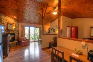 Sleepy Hollow - Hounds Ear