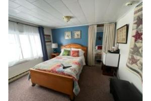 Quadruple Room with Private Bathroom room in Bavarian Manor Country Inn