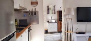 Brand new studio - Free Parking close