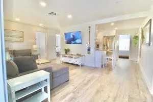 Manatee House - Eden