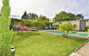 Maisons de vacances Beautiful Home In Le Pontet With 3 Bedrooms, Outdoor Swimming Pool And Swimming Pool : photos des chambres