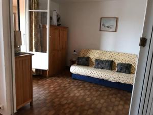 Grand T3 avec terrasse, piscine et parking près de la plage - FR-1-81-242