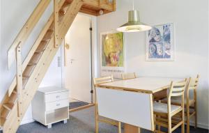 Two-Bedroom Apartment In Ringkobing