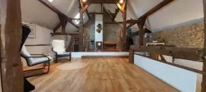 O'pOzArt Guesthouse - 西内