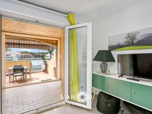 Bel appartement 2 pièces climatisé RDC avec terrasse et stationnement, Le Grau dAgde - FR-1-423-63