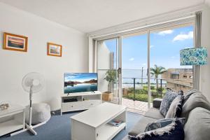 Bella Vista Unit 20 19 Shoal Bay Road