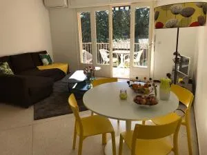 Appartement T2 climatisé avec balcon, WiFi et parking près du centre de Cavalaire-sur-Mer - FR-1-100-180 - 滨海卡瓦莱尔