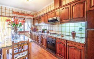 4 Bedroom Beautiful Home In Lorca