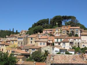 T2 3 étoiles à la Favière avec piscine et parking - FR-1-610-4