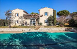 Maisons de vacances Amazing Home In Sauzet With Wifi, Private Swimming Pool And 5 Bedrooms : photos des chambres