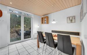 Awesome Home In Nørre Nebel With Wifi