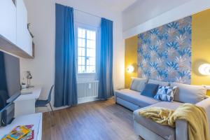 GuestHost - Casa Daimò Bologna Exhibition Area!