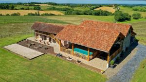 Maisons de vacances Le Cabanot : Maison de Vacances 4 Chambres
