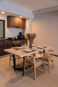 Deluxe Seaview Suite Twin Bed by The Only Bnb