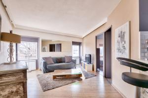 Appartements Charming apartment in the 9th district : photos des chambres