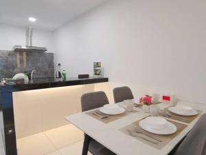 Sibu Q1 Homestay -3 Rooms 4 Beds