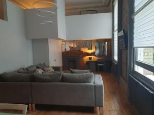 22 Stunning Large Loft - Great Location - Free Onsite Parking - Garden View- Quiet