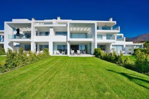 Al-1103 Estepona - Apartment - Alcazaba Lagoon