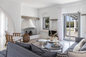 Aqua Breeze Villas on the beach