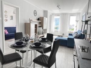 Komfortowy apartament z balkonem Platany