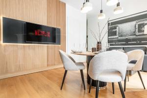 Classy apartment in the heart of Malaga by REMS