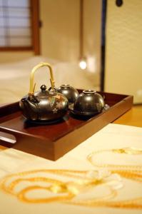 Osaka KAYA Traditional Tatami house 2-6 ppl near station and park direct to KIX airport