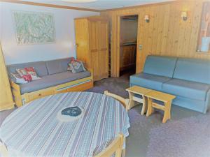 Tignes: Appartement 30m², 4 pers, balcon sud, wifi - FR-1-411-367