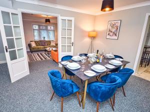 4 bed house - Drive and garage - Birmingham