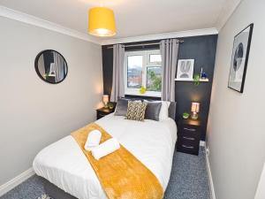 4 bed house - Drive and garage - Birmingham