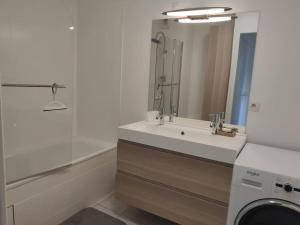 Appartements Les Balcons d'Orly - classe 3 etoiles : photos des chambres