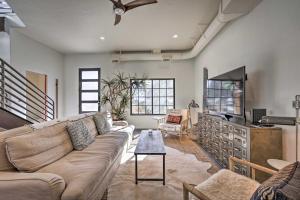 Custom Home Less Than 2 Mi to Downtown Boise