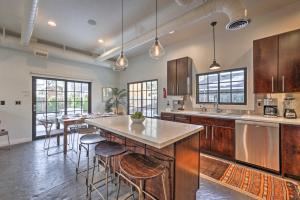 Custom Home Less Than 2 Mi to Downtown Boise