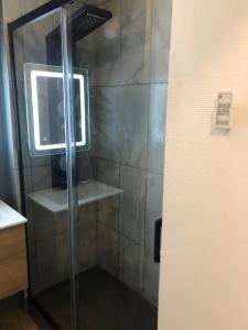 Appartements Piscine chauffee JLS Prestige : photos des chambres