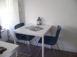 Corniche I 40 M2 - 40 M de leau et plages ! AU CALME wir sprechen flieBen deutsch, we speak English