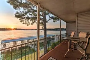Sunset-View Resort Condo on Lake Hamilton! - هوت سبرنغز