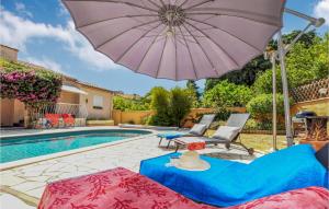 Maisons de vacances Nice Home In Sorde With Outdoor Swimming Pool, Wifi And 4 Bedrooms : photos des chambres