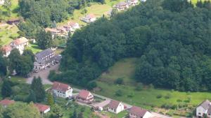 Hotels Auberge Des Mesanges : photos des chambres
