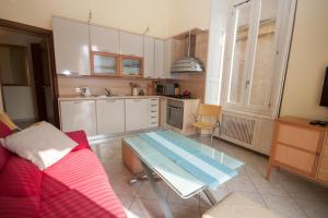 Tremezzo Bella Vista by LoveComo