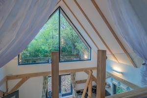 Foxes Hollow - Woodland Cabin - Alfriston