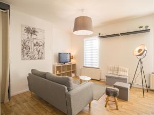 Appartements Le Duplex Troyen - 5 min Hypercentre - Ideal Groupe - Parking Gratuit : photos des chambres