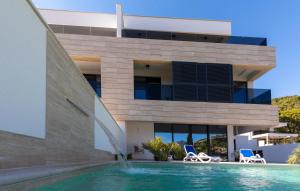 Villa Adria View Exklusive Villa am Meer mit Pool und BBQ für 8 Personen