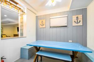 Barefoot Cottage Pool House