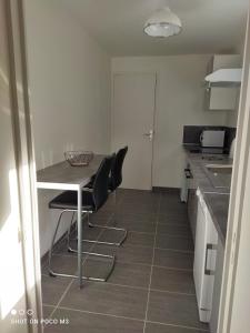 Joli T1 hypercentre Rochefort