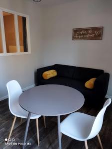 Appartements Joli T1 hypercentre Rochefort : photos des chambres