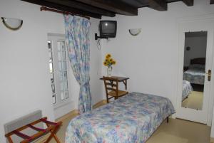 Hotels Hotel Chez Chaumat : Chambre Triple