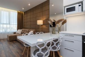 VICTORY-30 LUXURY APARTMENT CEnTER