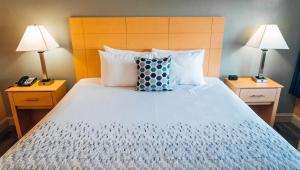 Queen Room room in Quiet Corner Inn